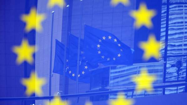 Read more about the article S&P Global: индекс деловой активности в еврозоне в мае снизился до 49,5 пункта