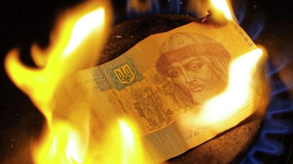 Read more about the article Эксперт Бадалов: Украине придется объявить дефолт не по одному, а по всем долгам