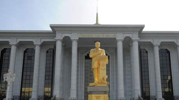 Read more about the article Лавров: товарооборот России и Туркмении за три месяца вырос на 21%