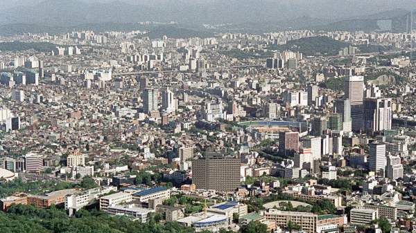 Read more about the article Korea Herald: число мужчин, воспользовавшихся декретным отпуском, достигло 36,4%