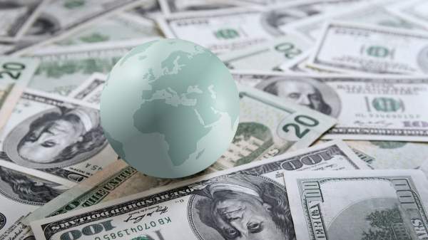 Read more about the article Россию не затронут последствия роста госдолга США из-за санкций, считают эксперты