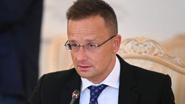 Read more about the article Сийярто назвал соглашение США и ЕС очень плохим для Европы