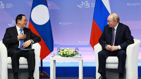 Read more about the article Путин: отношения России и Лаоса развиваются по всем ключевым направлениям