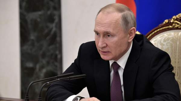 Read more about the article Путин: РФ должна не просто идти в ногу с глобальной экономикой, а опережать ее динамику