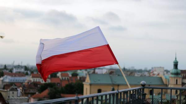 Read more about the article Ценцкевич: Польша находится в состоянии войны с Россией