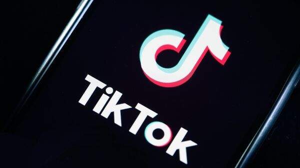Read more about the article Бессент: перевод бизнеса TikTok под контроль США должен произойти очень скоро