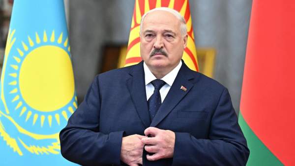 Read more about the article Лукашенко: западные политики целенаправленно готовятся к войне