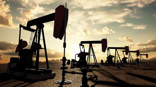 Read more about the article В США добыча нефти за неделю выросла на семь тысяч баррелей в день