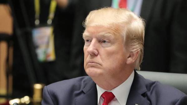 Read more about the article Президент Нигерии встретится с Трампом после обвинений в преследовании христиан