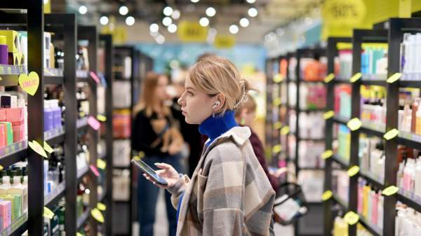 Read more about the article Китай вошел в тройку главных поставщиков косметики в РФ