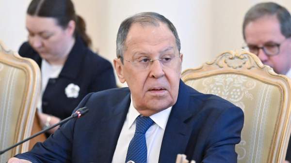 Read more about the article Лавров: Европа пытается всячески пролезть за стол переговоров по Украине