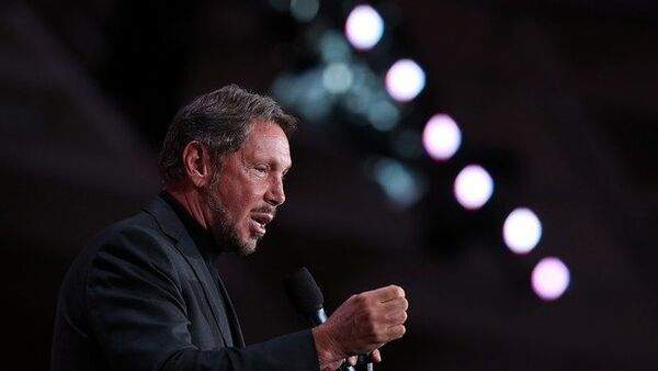 Read more about the article Сооснователь Oracle Эллисон потерял $24,9 млрд из-за падения стоимости акций на 11%