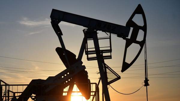 Read more about the article Минэнерго США: добыча нефти за неделю сократилась до 13,732 миллиона баррелей в сутки