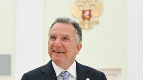 Read more about the article Уиткофф: США надеются на компромисс по территориальному вопросу украинского конфликта
