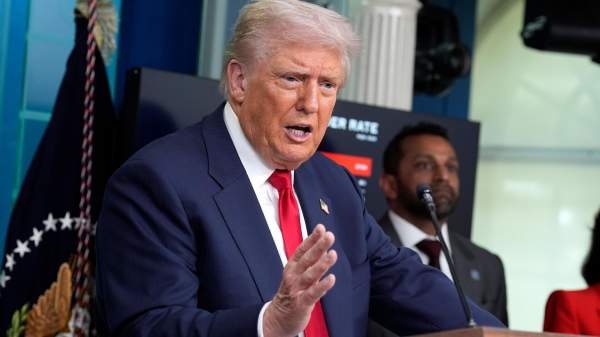 Read more about the article Трамп: связанные с безопасностью пошлины сохраняются
