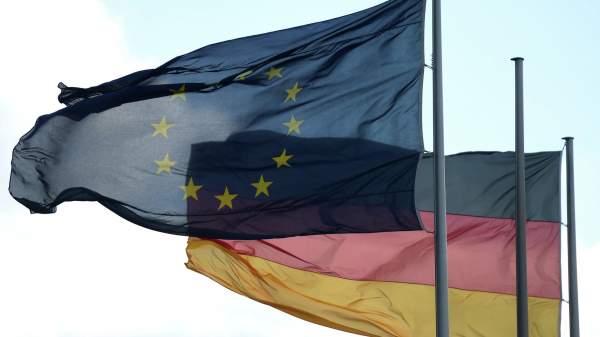 Read more about the article Spiegel: ФРГ планирует сменить посла в России