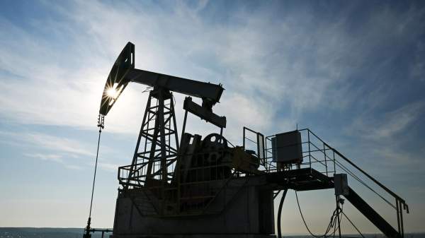 Read more about the article Минфин США разрешит перепродажу венесуэльской нефти на Кубу