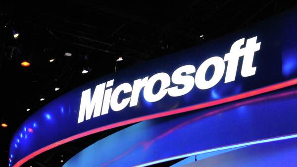 Read more about the article Bloomberg: Microsoft предложила 7% своих сотрудников в США добровольный выход на пенсию