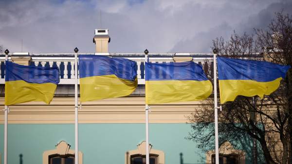 Read more about the article SC: увеличение влияния радикалов в Киеве стало проблемой в отношениях с Западом