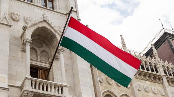 Read more about the article Совет ЕС одобрил выделение Венгрии до 10 миллиардов евро из ранее замороженных средств