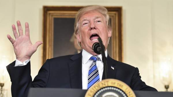 Read more about the article Трамп допустил возобновление переговоров между США и Ираном в определенный момент